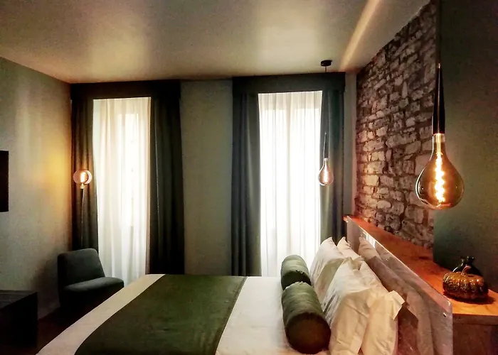 73 Boutique Hotel